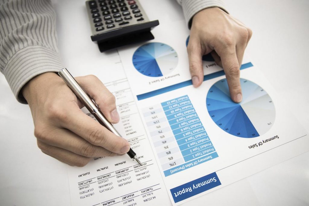Is Your Bookkeeping Troubling You? How Should You Go About It?